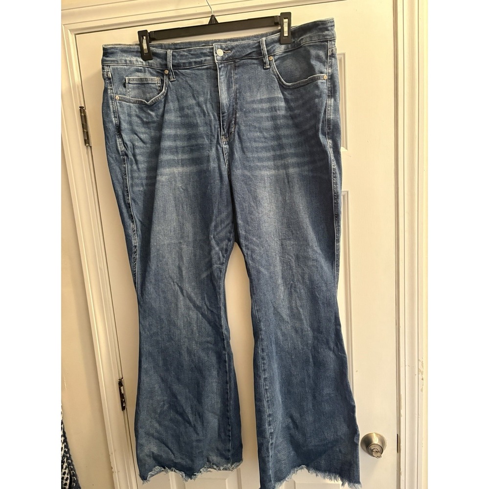 Judy Blue High Rise Flare Women's Jeans Sz 24W Medium Wash Raw Hem